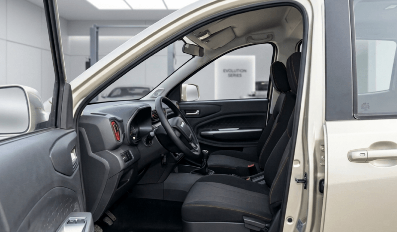 
Dongfeng Glory 380 MPV 2025 —8 Places full									